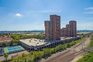 429 Harmon Cove Tower, Secaucus, NJ 07094 - Photo 31