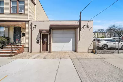 264 Kearney Ave, Jersey City, NJ 07305 - Photo 1