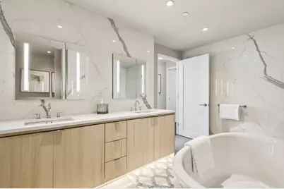 800 Avenue At Port Imperial #305, Weehawken, NJ 07086 - Photo 13