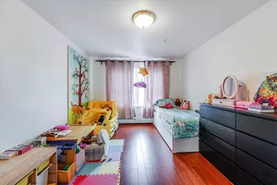 55 71st St, Guttenberg, NJ 07093 - Photo 5