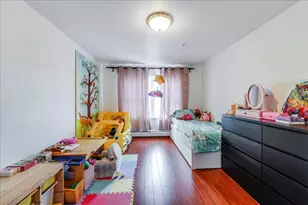 55 71st St, Guttenberg, NJ 07093 - Photo 5