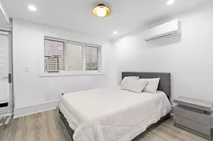 121 Coles St, Jersey City, NJ 07306 - Photo 9