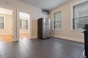 7 Newark Bay Ct, Bayonne, NJ 07002 - Photo 11