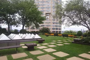 7002 Blvd E, Guttenberg, NJ 07093 - Photo 25