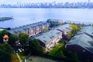 7002 Blvd E, Guttenberg, NJ 07093 - Photo 5