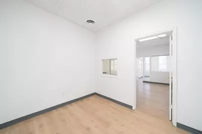 3600 Bergenline Ave #204, Union City, NJ 07087 - Photo 7