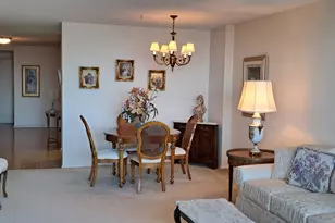 7000 Blvd E, Guttenberg, NJ 07093 - Photo 9