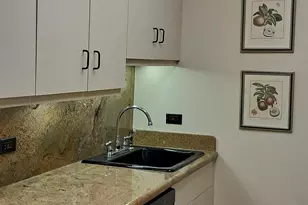 7000 Blvd E, Guttenberg, NJ 07093 - Photo 13