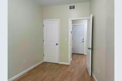 32 Martin Luther King Jr Dr, Jersey City, NJ 07305 - Photo 35