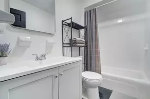 215 52nd St, West New York, NJ 07093 - Photo 9