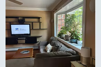 100 Linnet St, Bayonne, NJ 07002 - Photo 9