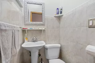 218 68th St, Guttenberg, NJ 07093 - Photo 19