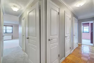 250 Gorge Rd, Cliffside Park, NJ 07010 - Photo 21