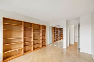 300 Winston Dr, Cliffside Park, NJ 07010 - Photo 19