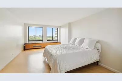 300 Winston Dr #1822, Cliffside Park, NJ 07010 - Photo 21