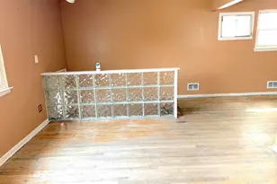 1437 Gehr Pl, North Bergen, NJ 07407 - Photo 5