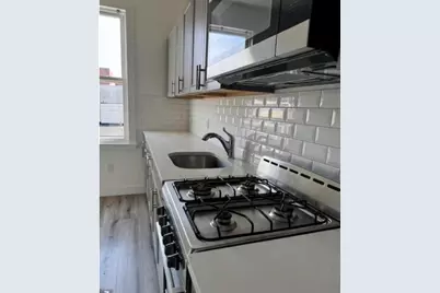 315 70th St, Guttenberg, NJ 07093 - Photo 7