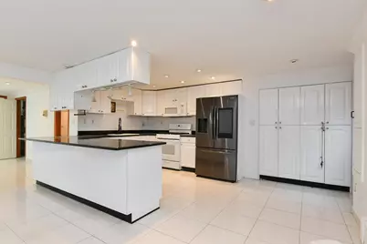 199 20th St, Union City, NJ 07087 - Photo 7