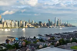 7000 Blvd E, Guttenberg, NJ 07093 - Photo 5