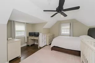 122 Village Cir E, Paramus, NJ 07652 - Photo 19