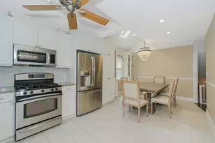 122 Village Cir E, Paramus, NJ 07652 - Photo 13