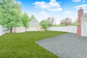 122 Village Cir E, Paramus, NJ 07652 - Photo 37