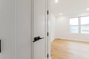 259 Liberty Ave, Jersey City, NJ 07307 - Photo 21