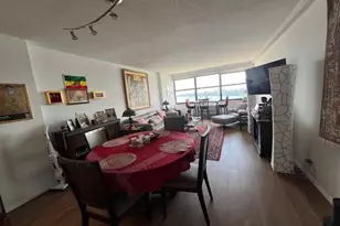 7002 Blvd E, Guttenberg, NJ 07093 - Photo 9