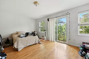 207 New York Ave, Jersey City, NJ 07307 - Photo 15