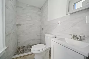 130 Wilkinson Ave, Jersey City, NJ 07305 - Photo 45