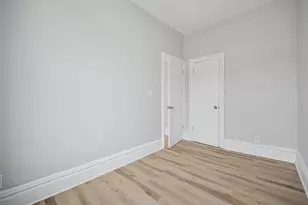 130 Wilkinson Ave, Jersey City, NJ 07305 - Photo 35