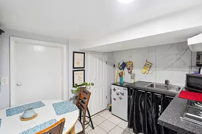 92 Hutton St, Jersey City, NJ 07307 - Photo 25