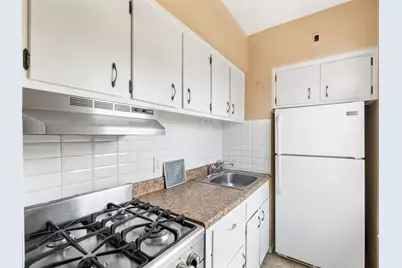 239 Crescent Lane #1, Cliffside Park, NJ 07010 - Photo 5