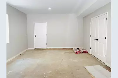 84 Logan Ave #1, Jersey City, NJ 07306 - Photo 17