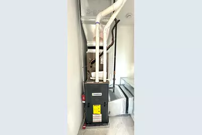 84 Logan Ave #1, Jersey City, NJ 07306 - Photo 19