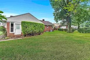 34 Carline Dr, Clifton, NJ 07013 - Photo 27