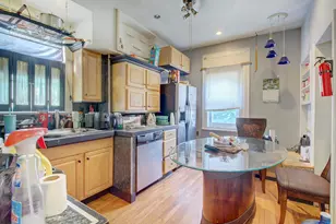 220 Wegman Pkwy, Jersey City, NJ 07305 - Photo 5