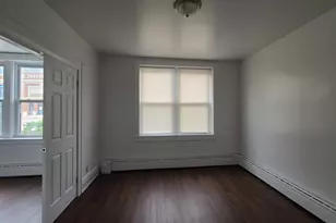 297 Griffith St, Jersey City, NJ 07307 - Photo 9