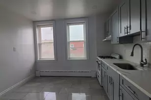 297 Griffith St, Jersey City, NJ 07307 - Photo 5