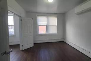 297 Griffith St, Jersey City, NJ 07307 - Photo 7