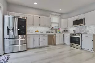 54 W 4th St, Bayonne, NJ 07002 - Photo 15