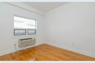 809-815 22nd St #1206, Union City, NJ 07087 - Photo 1