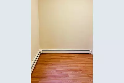 20 Wallis Ave #1, Jersey City, NJ 07306 - Photo 3