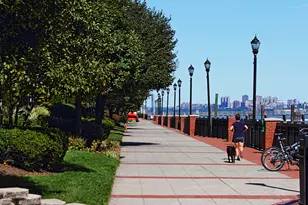 406 Newburgh Ct, West New York, NJ 07093 - Photo 29