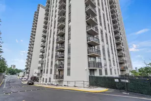 100 Manhattan Ave, Union City, NJ 07087 - Photo 47