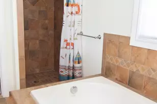 46 Grand St, Little Ferry, NJ 07643 - Photo 27