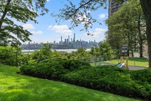 8400 Blvd E, North Bergen, NJ 07047 - Photo 17