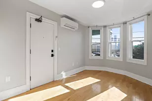 38 Troy St, Jersey City, NJ 07307 - Photo 5