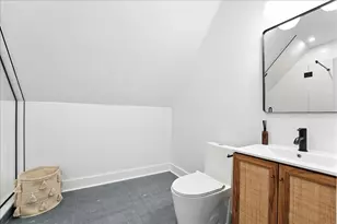 401 Ogden Ave., Jersey City, NJ 07307 - Photo 27