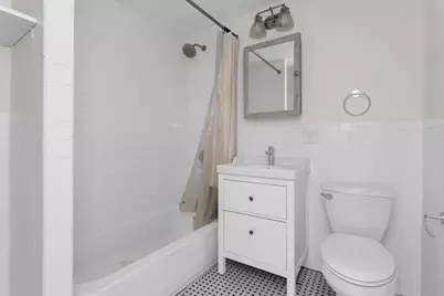 334 Webster Ave, Jersey City, NJ 07307 - Photo 15